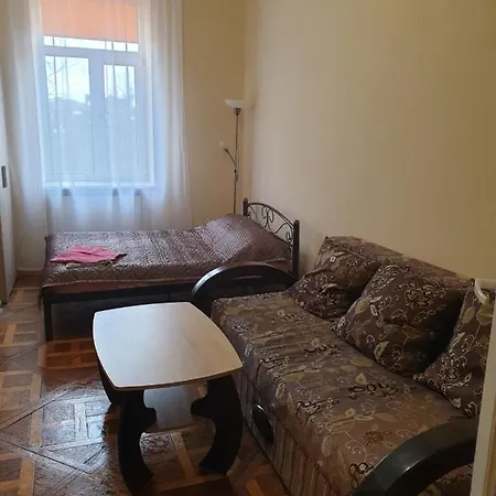 On Lysenka 27 Daire Lviv